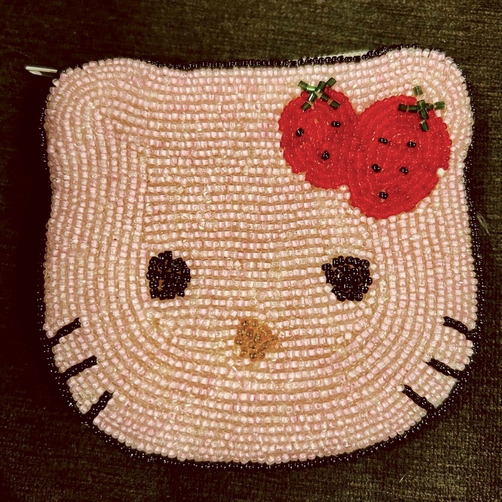 Hello Kitty NWOT Beaded coin purse - Pink and Red.
